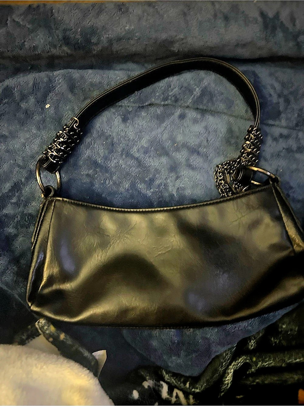 XOXO Black Chain Strap Shoulder Bag